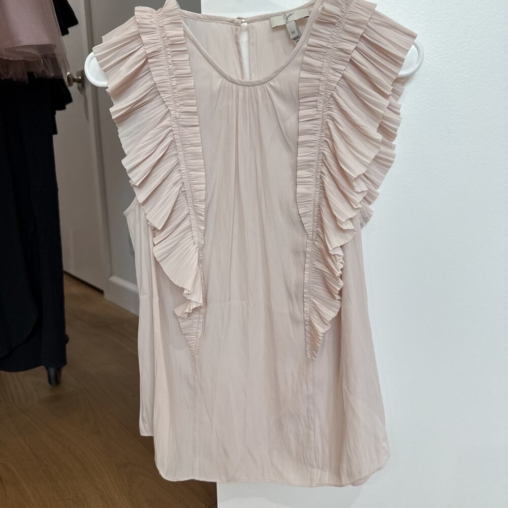 Joie Women’s Blouse Medium Blush Pink Sleeveless Ruffle Front Scoop Neck